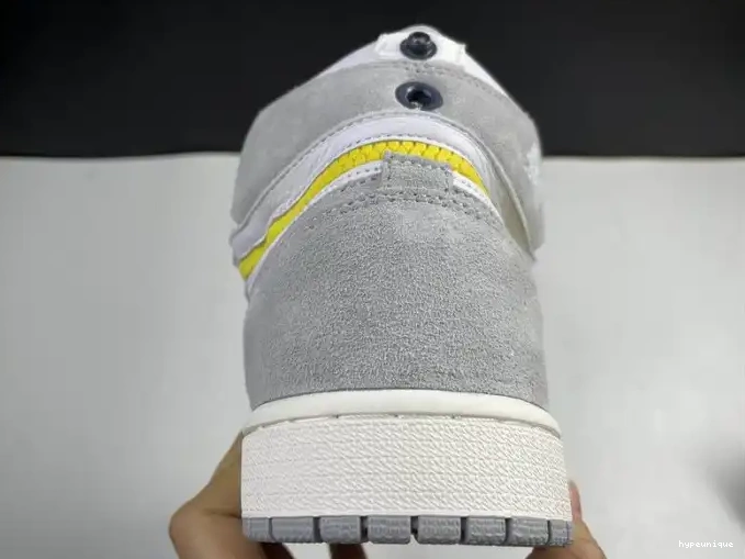 HYPE High 1 CW6576-100 Light Air Switch Smoke Jordan 0528